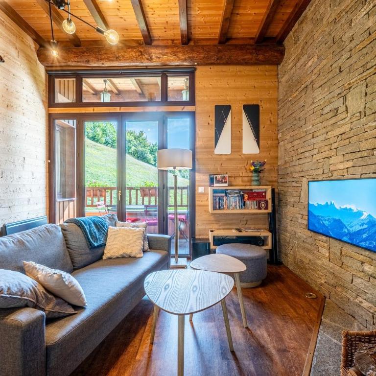 L'Escampette à la Fontanette - Two-Bedroom Deluxe Apartment with Garden View - 5