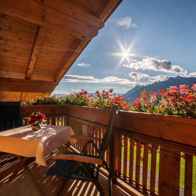 Tonigbauernhof Blumenwiese - Appartamento Deluxe con 2 Camere da Letto e Balcone - 1