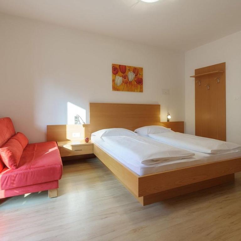 Rasnerhof Ferienwohnung Tschigat - Superior Apartment mit 1 Schlafzimmer und Balkon - 1