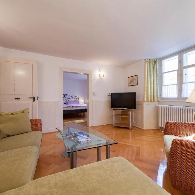 Ferienwohnungen Hensler - Deluxe Apartment mit Balkon und 2 Schlafzimmern - 2