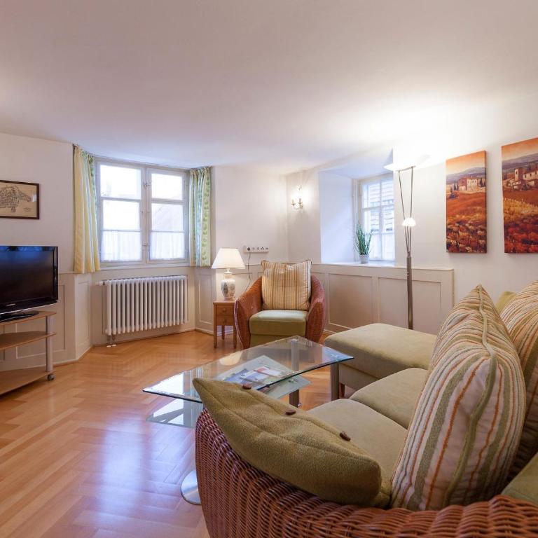 Ferienwohnungen Hensler - Deluxe Apartment mit Balkon und 2 Schlafzimmern - 1