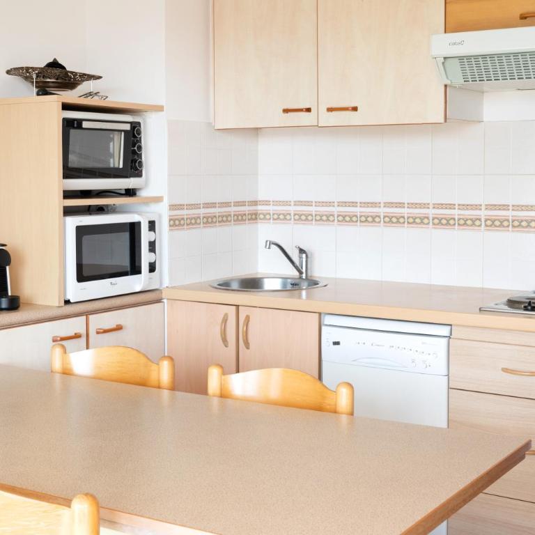 Appartement La Coline Bleue - Appartement 1 Chambre avec Jardin - 6
