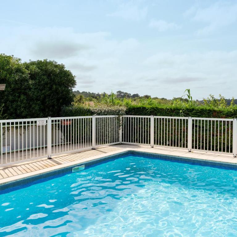 Appartement La Coline Bleue - Appartement 1 Chambre avec Jardin - 17