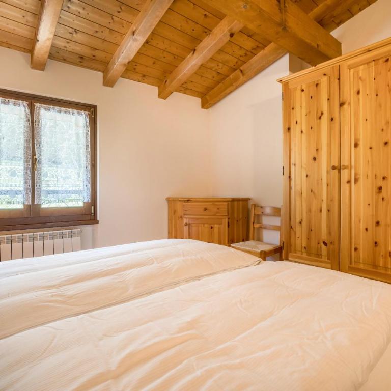 Agriturismo Val d' Egoi 1 - Appartamento Deluxe con 2 Camere da Letto e Vista Giardino - 2
