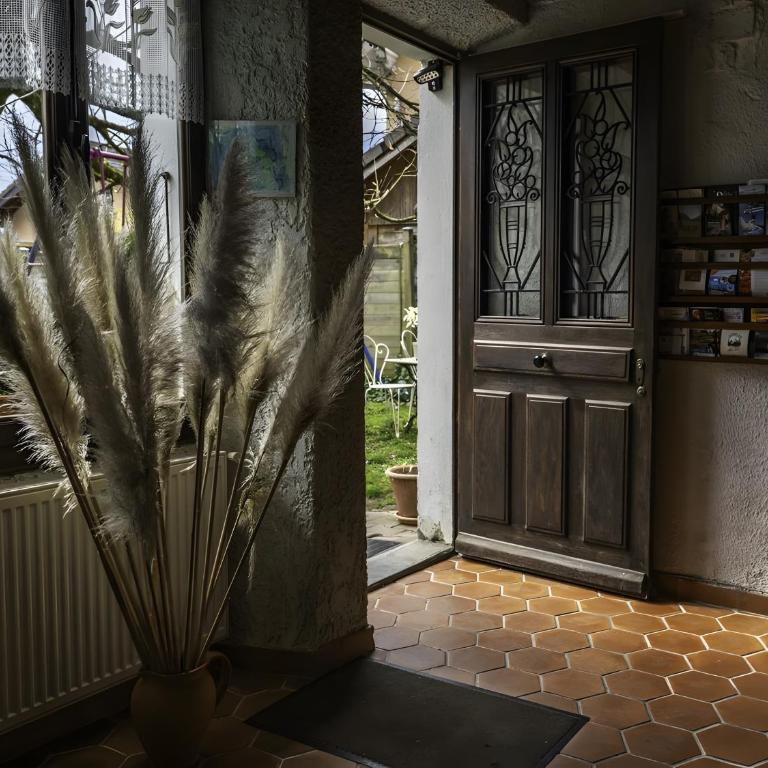 studio Le Cabanon - Studio - Vue sur Montagne - 4