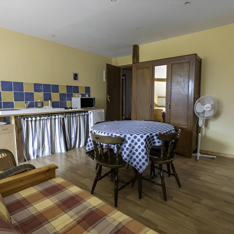 studio Le Cabanon - Studio - Vue sur Montagne - 6