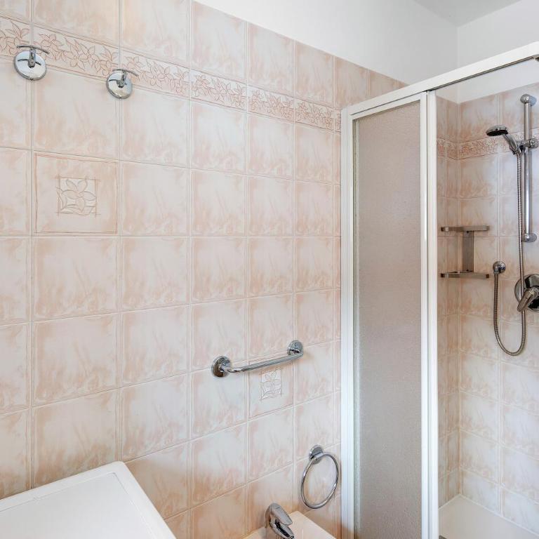 Appartamenti Arcobaleno Giallo - Appartamento Superior con 1 Camera da Letto e Balcone - 8