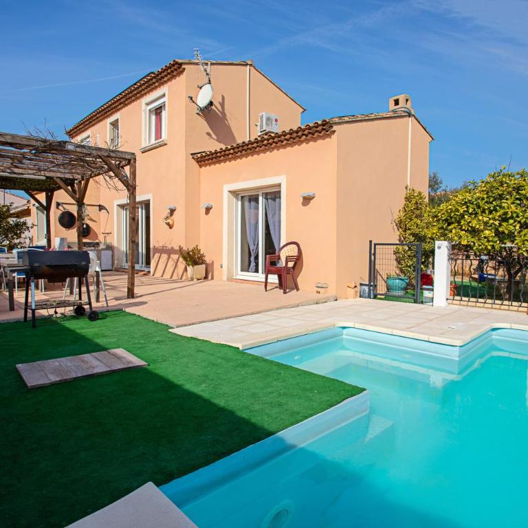 Villa La Londe les Maures - Villa - Vue sur Jardin - 1