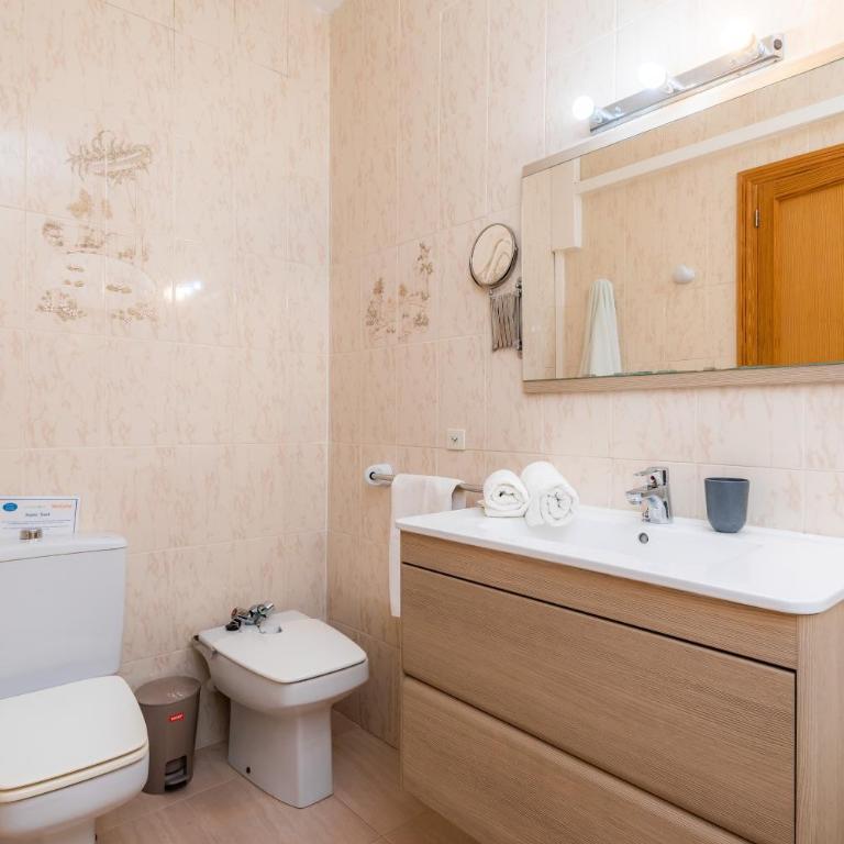 Can Miquel - Three-Bedroom House - 25