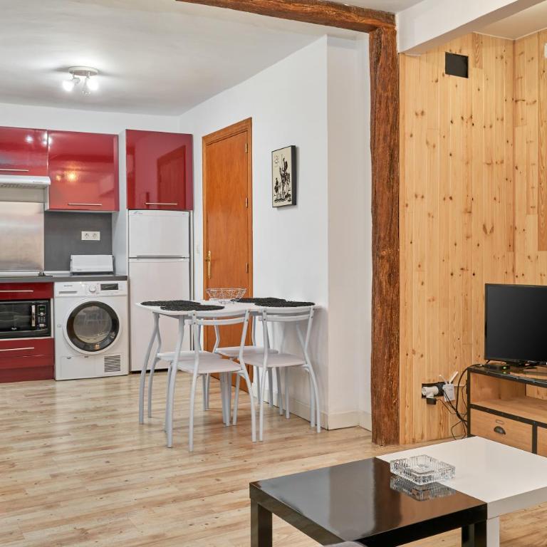 Apartment 250 M from the beach - Apartamento con ducha - 2