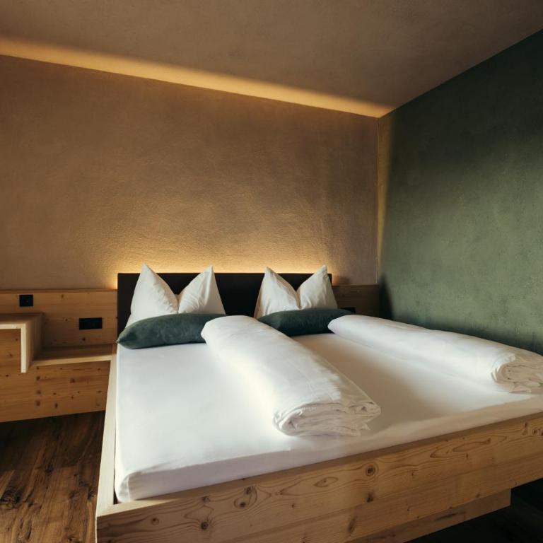 Obertimpflerhof Wohnung Rosi - Two-Bedroom Deluxe Apartment with Garden View - 7