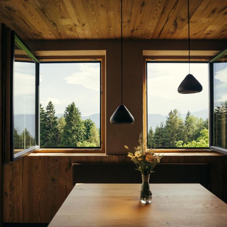 Obertimpflerhof Wohnung Rosi - Two-Bedroom Deluxe Apartment with Garden View - 4