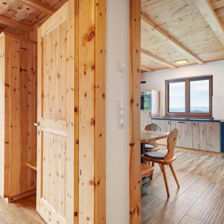 Almhaus Morgenrast - Superior Apartment mit Balkon - 10