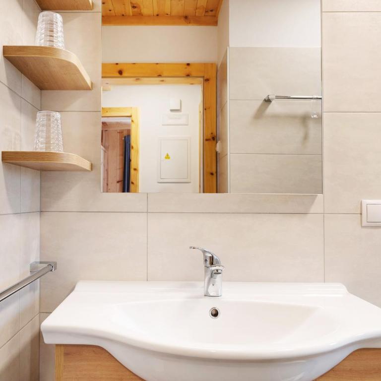 Almhaus Morgenrast - Superior Apartment mit Balkon - 28