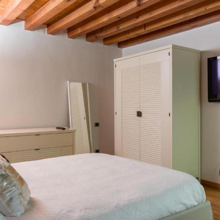 Sant' Eufemia Apartment Verona - Appartamento Deluxe con 2 Camere da Letto e Balcone - 12