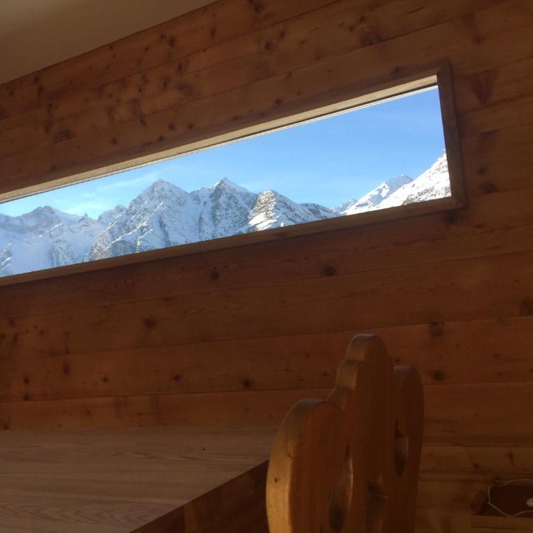 Chalet Safran - Apartment mit 3 Schlafzimmern und Bergblick - 22