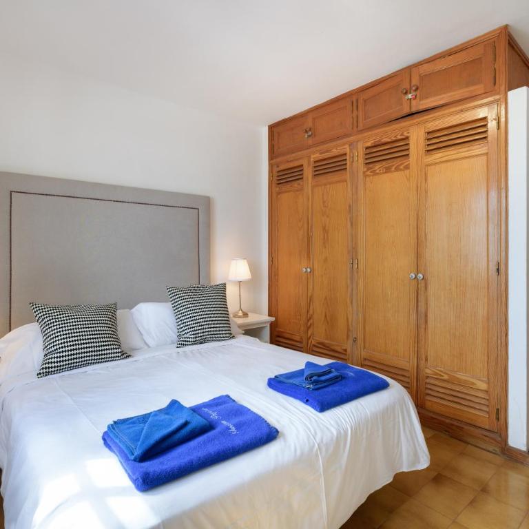 Puerto Chico 7 - Two-Bedroom Deluxe Apartment with Ocean View - 27