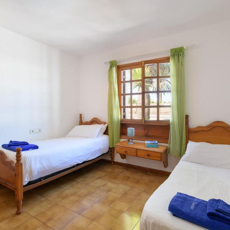 Puerto Chico 7 - Two-Bedroom Deluxe Apartment with Ocean View - 23
