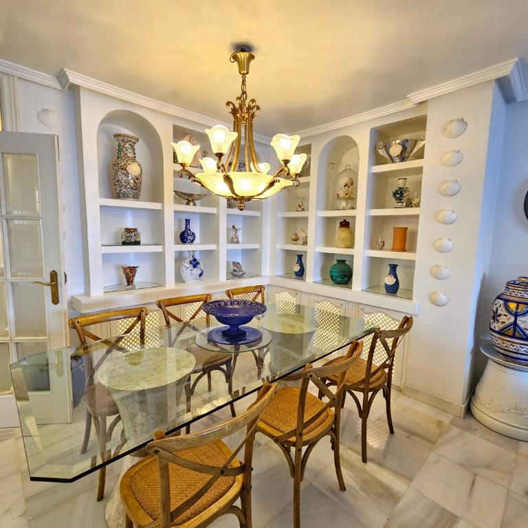 Apartamento Las Terrazas - Three-Bedroom Apartment with Water View - 9