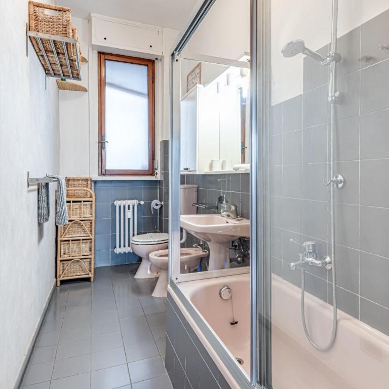 Firenze terrazza, doppio parcheggio - Two-Bedroom Deluxe Apartment with Balcony - 17