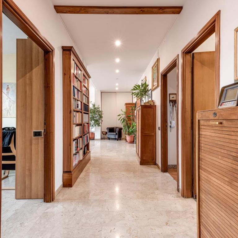 Firenze terrazza, doppio parcheggio - Two-Bedroom Deluxe Apartment with Balcony - 14