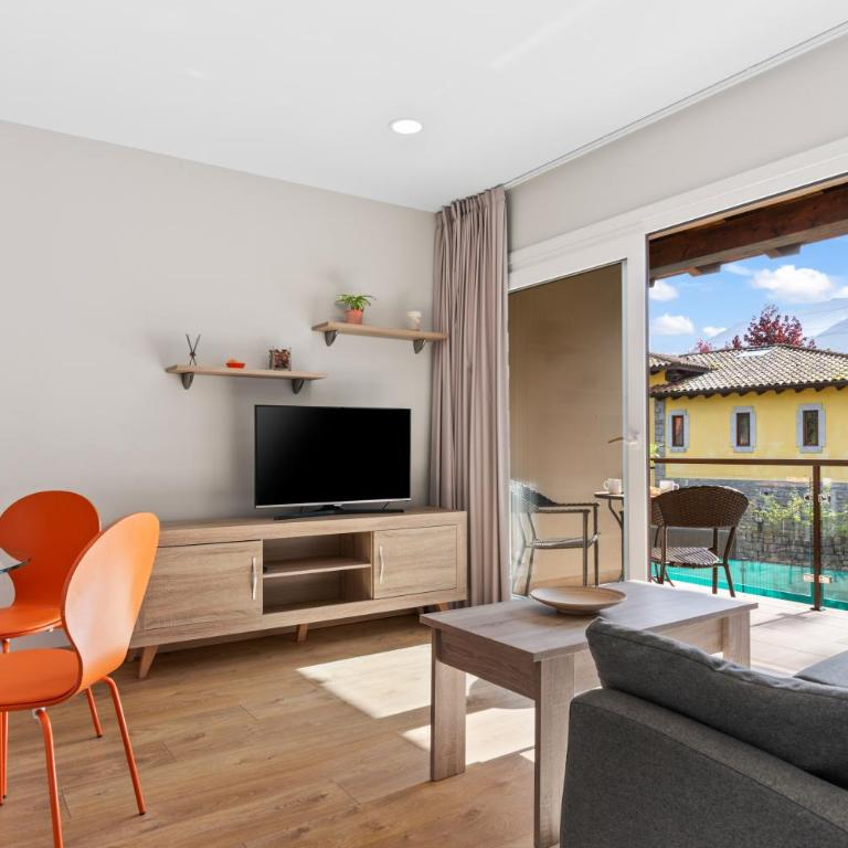 2 Plazas 3 Ballota sin jardin B - Superior One-Bedroom Apartment with Balcony - 3