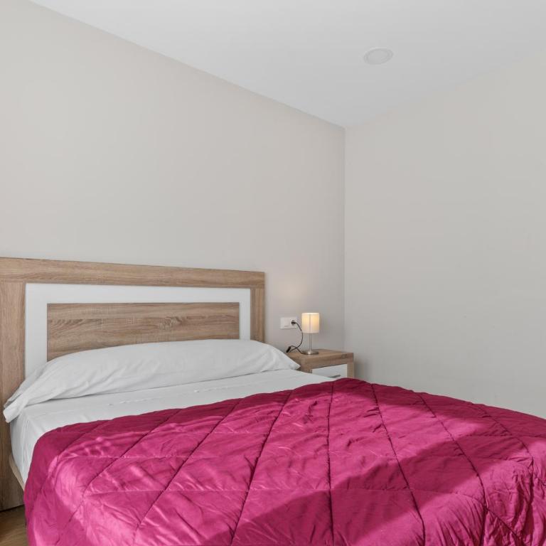 2 Plazas 3 Ballota sin jardin B - Superior One-Bedroom Apartment with Balcony - 11