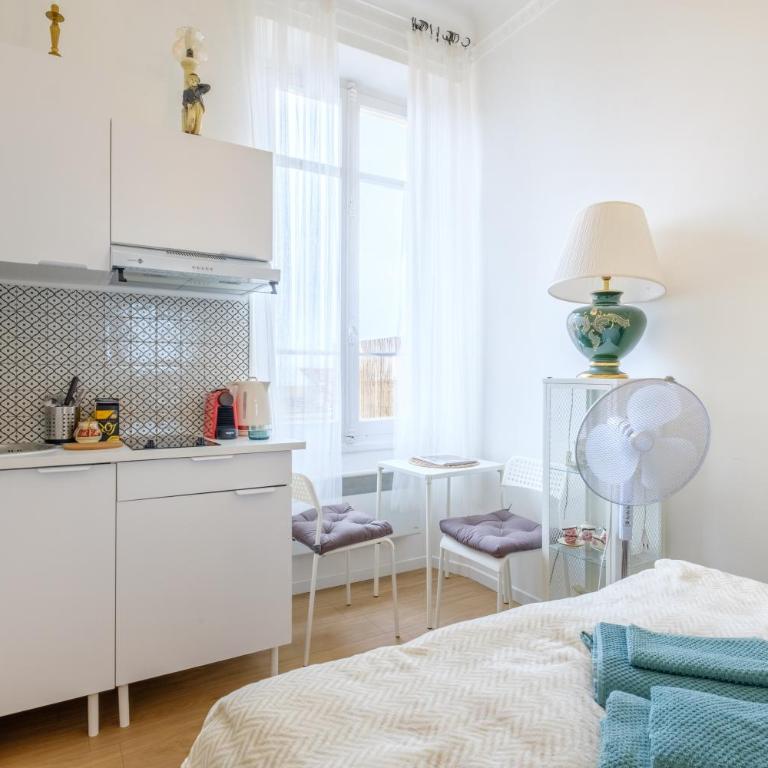 Joli studio près de Monaco - Studio - Vue sur Mer - 5