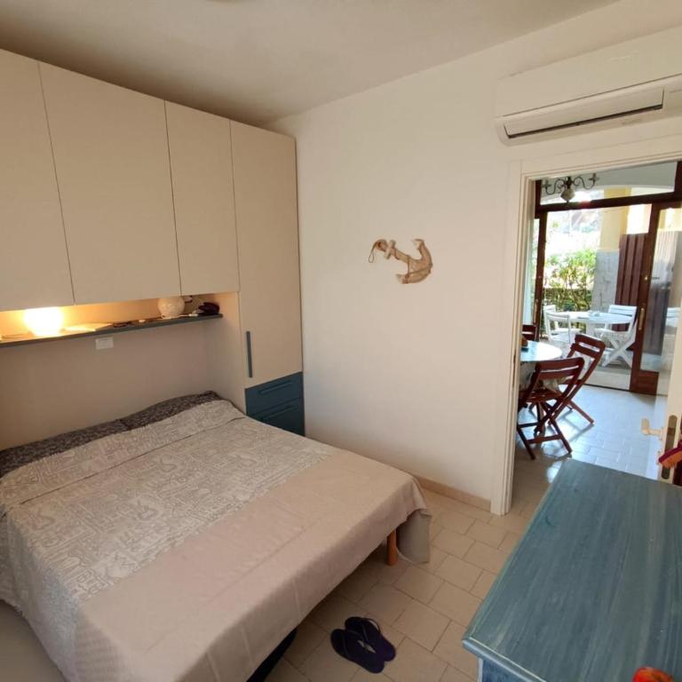 App Casa Dei Pini - Bilocale - Casa con 1 Camera da Letto - 4