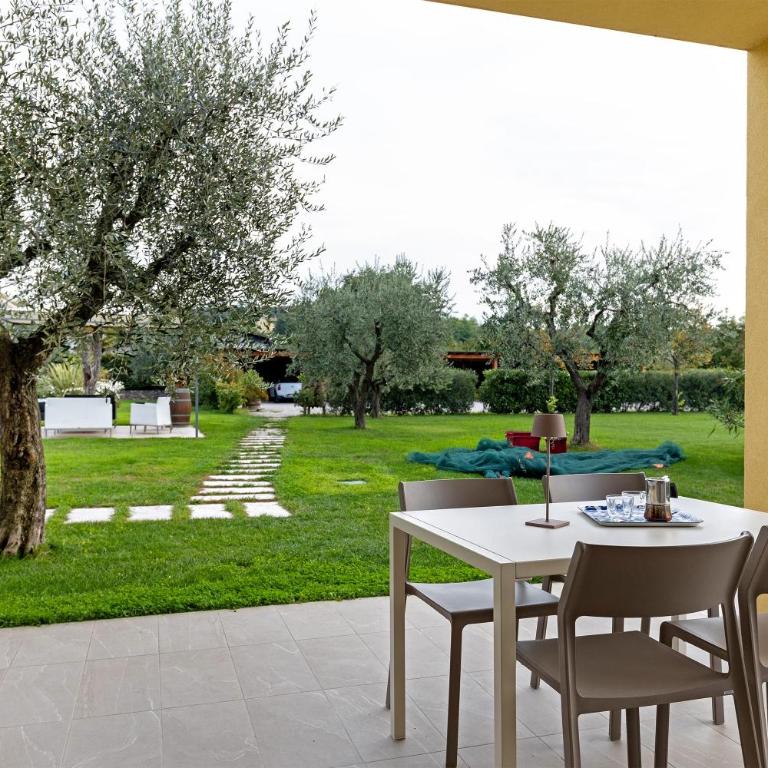 Agriturismo Le Campagnole Pink - Appartamento Deluxe con 2 Camere da Letto e Vista Giardino - 5