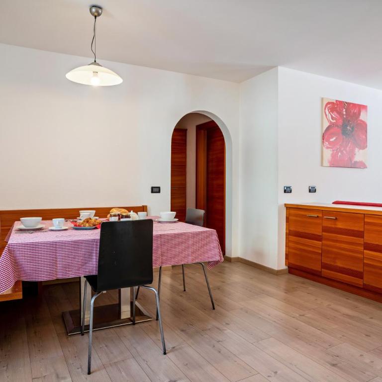 Casa Batistei Ribes - Appartamento Premium con 3 Camere da Letto e Balcone - 21