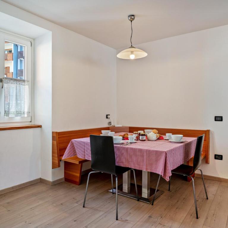 Casa Batistei Ribes - Appartamento Premium con 3 Camere da Letto e Balcone - 23