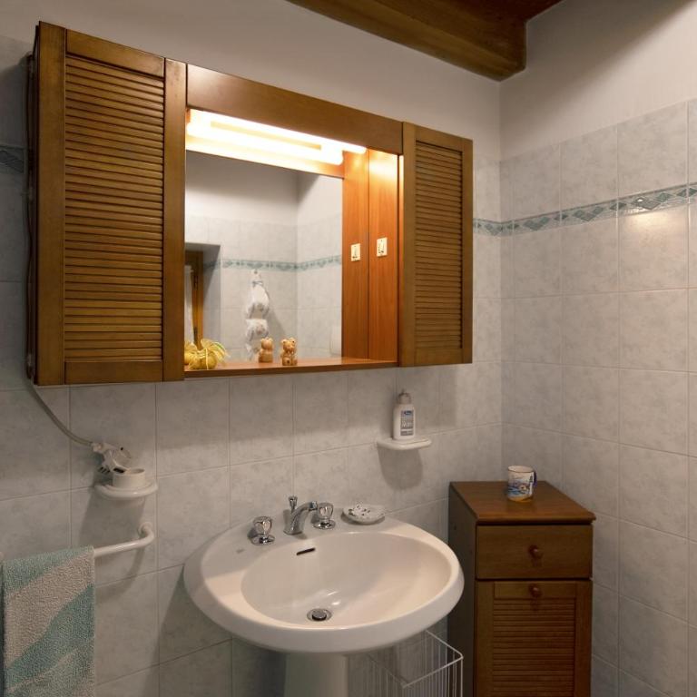 Casa Silvia ll - Appartamento con 1 Camera da Letto e Vista Lago - 17