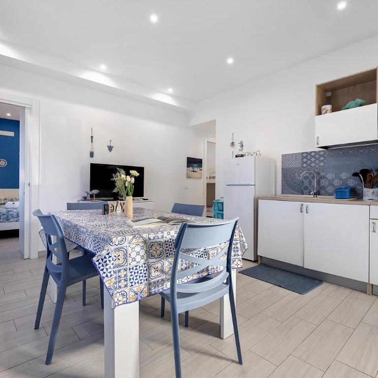 Lido Azzurro Sea Appartments - Apartamento Deluxe de 2 dormitorios con vistas al mar - 4