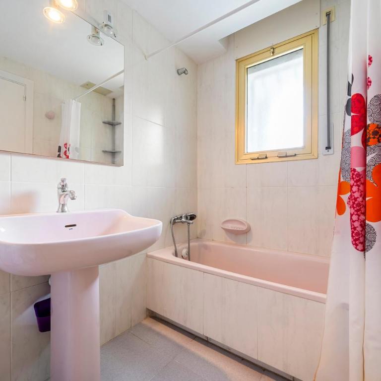 Cambrils park - Superior One-Bedroom Apartment with Balcony - 16