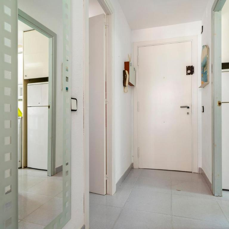 Cambrils park - Superior One-Bedroom Apartment with Balcony - 18