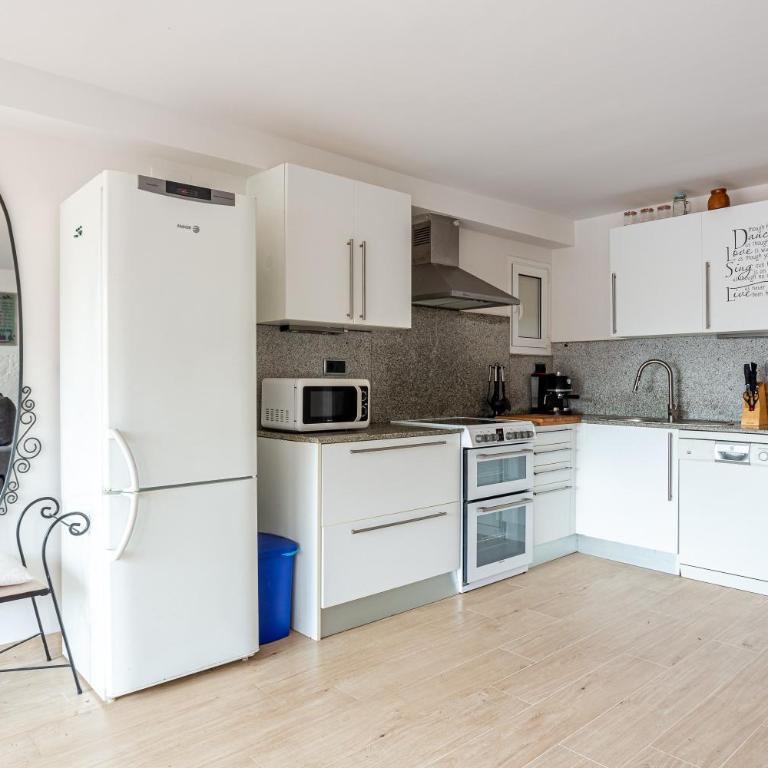 Ca La Nyca - Apartamento Deluxe de 2 dormitorios con vistas al mar - 10
