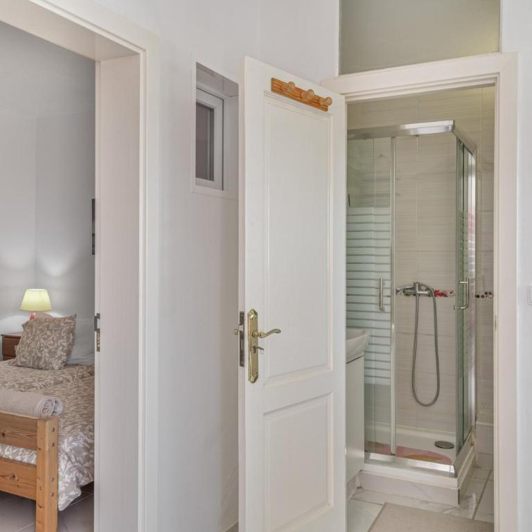 Casa Eden - Apartamento Deluxe de 2 dormitorios con vistas al jardín - 14