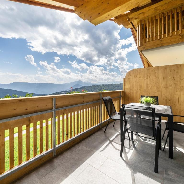 Haughof Apartement Lärchenweide - Two-Bedroom Deluxe Apartment with Garden View - 15