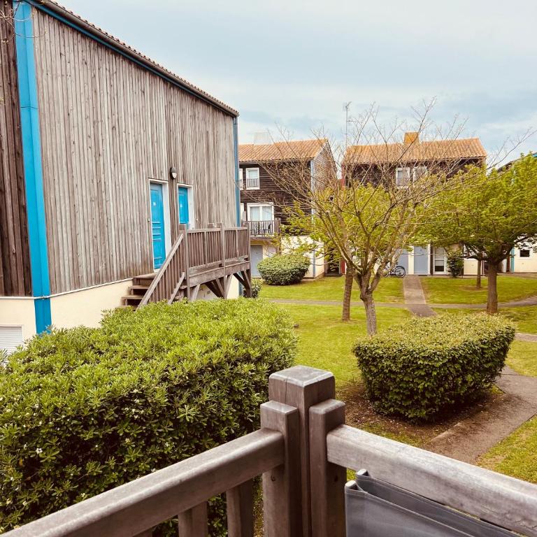 Chaleureux Et Lumineux Duplex T2 - Superior Apartment mit 1 Schlafzimmer und Balkon - 10