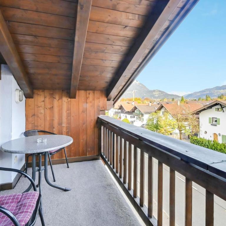 Katharinenhof Ferienwohnung Zugspitze (5) - Deluxe Apartment mit Balkon und 2 Schlafzimmern - 2