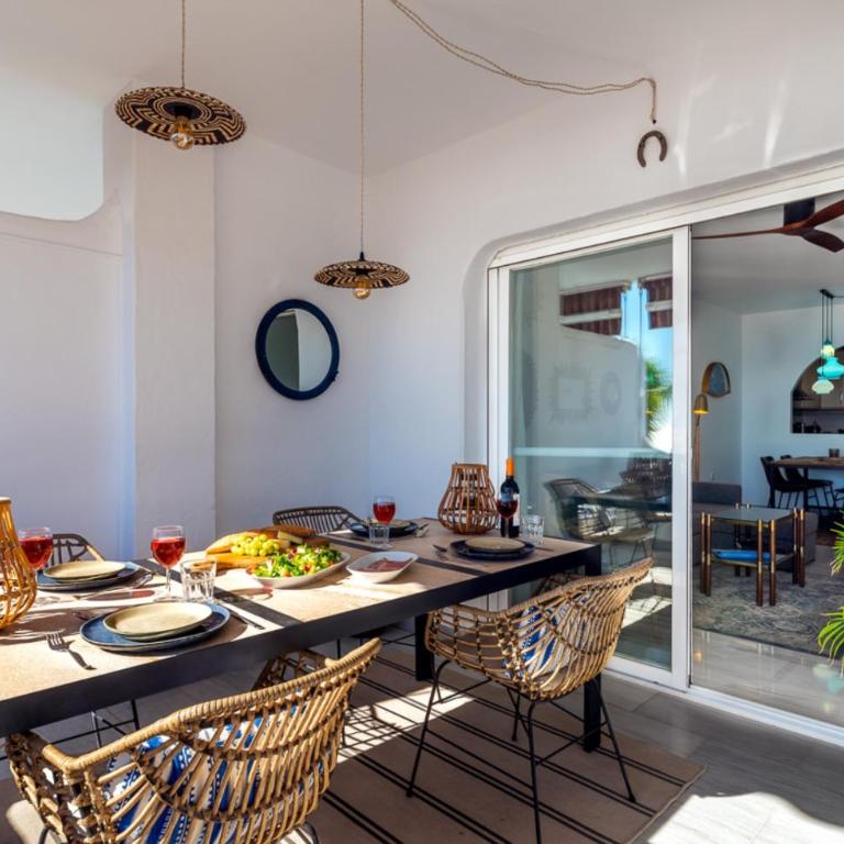 Luci by The Sea - Two-Bedroom Deluxe Apartment with Ocean View - 31