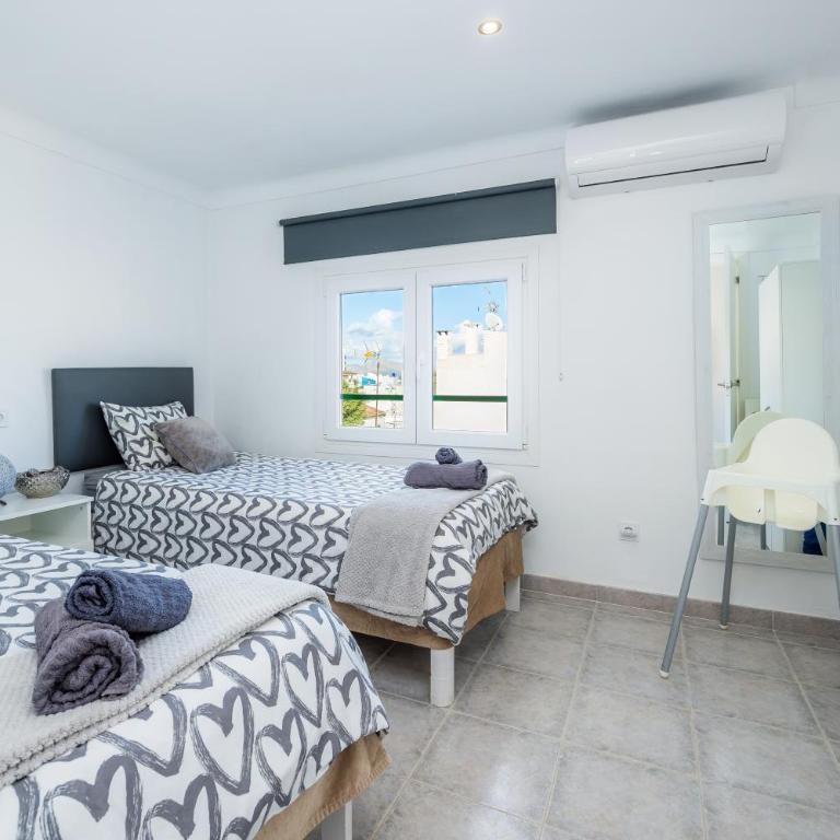 Can Picafort Sea Breeze - Two-Bedroom Deluxe Apartment with Ocean View - 17