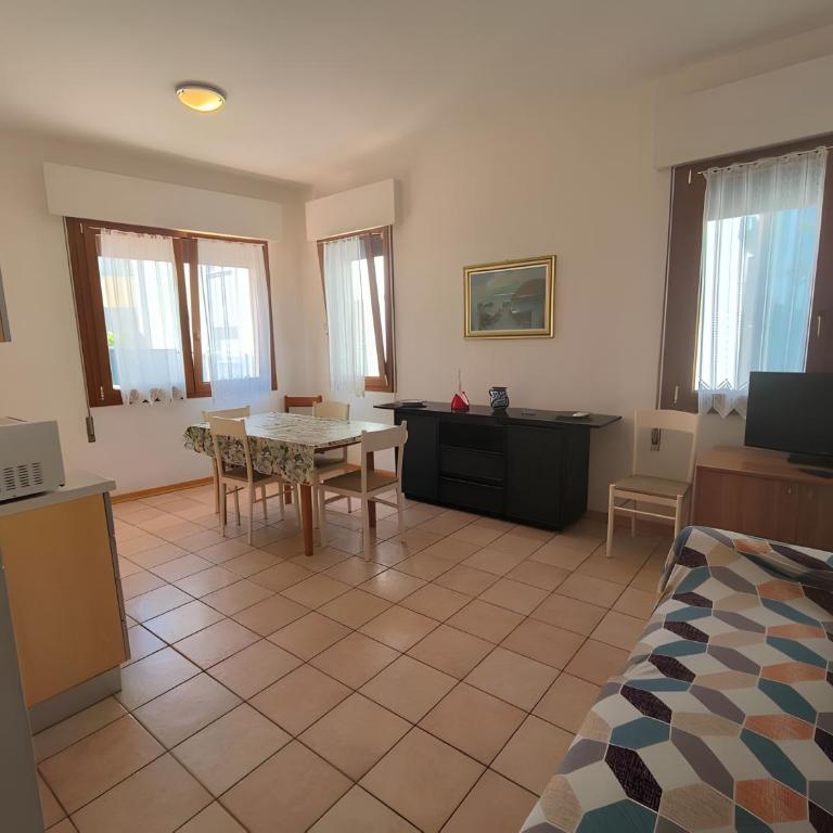 Villa Nicole - Appartamento Deluxe con 2 Camere da Letto e Balcone - 2