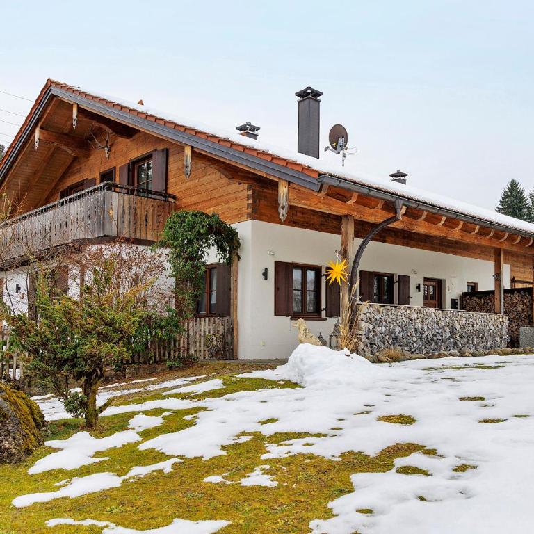 Chalet Fluh - Ferienhaus - 4