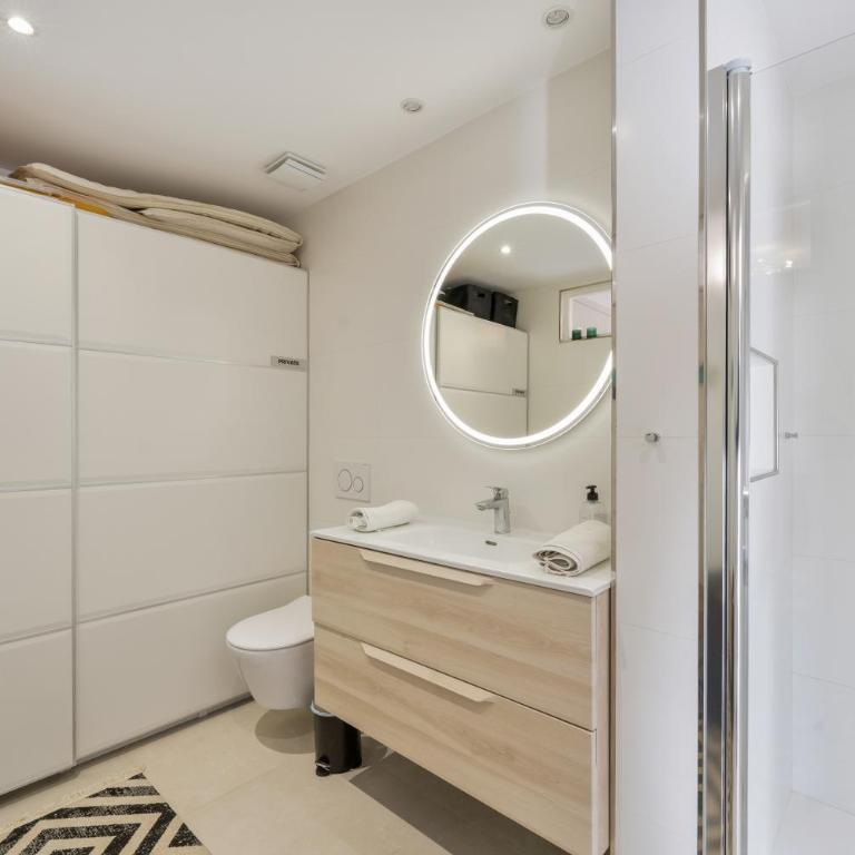 Beautiful 4b Townhouse - Casa - 19