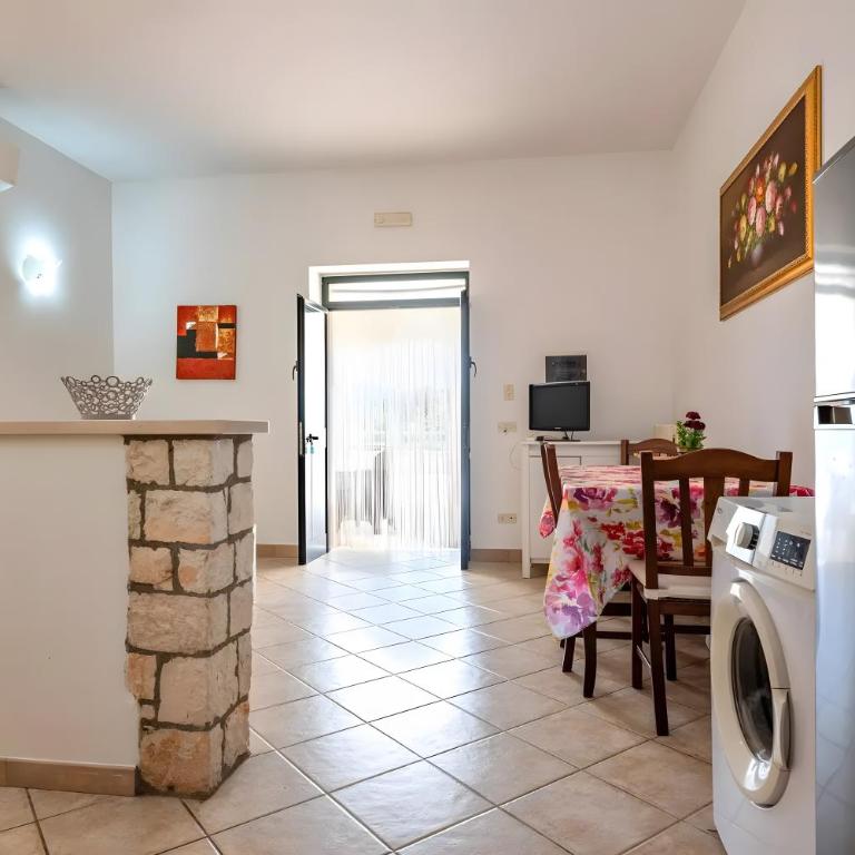 Caserurali, nature and pool - Appartamento Deluxe con 2 Camere da Letto e Vista Giardino - 16
