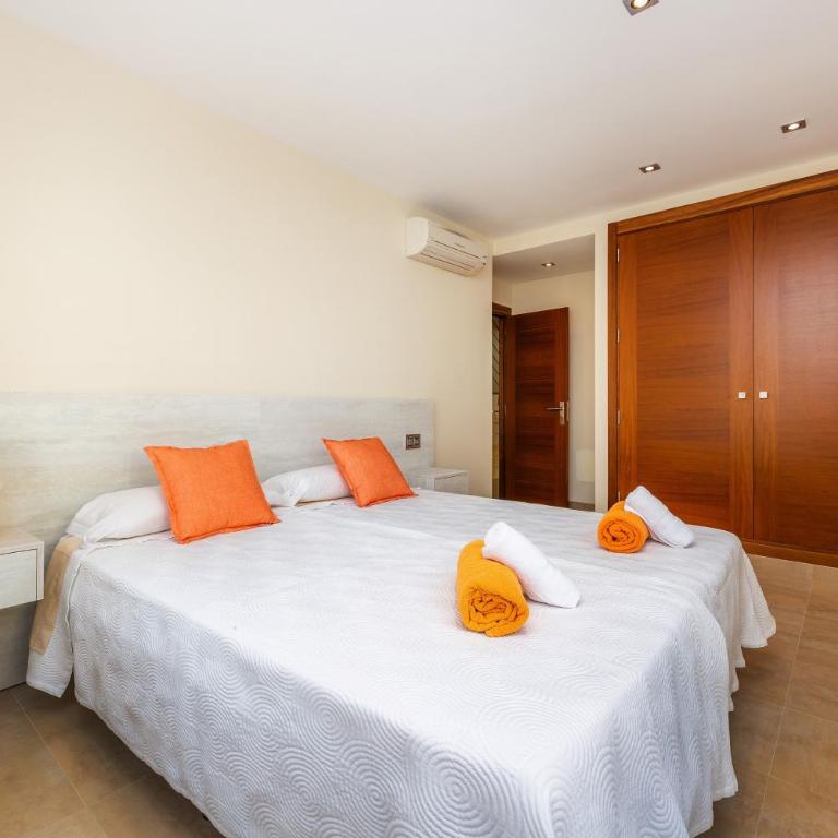 Casa Juan - Three-Bedroom House - 15