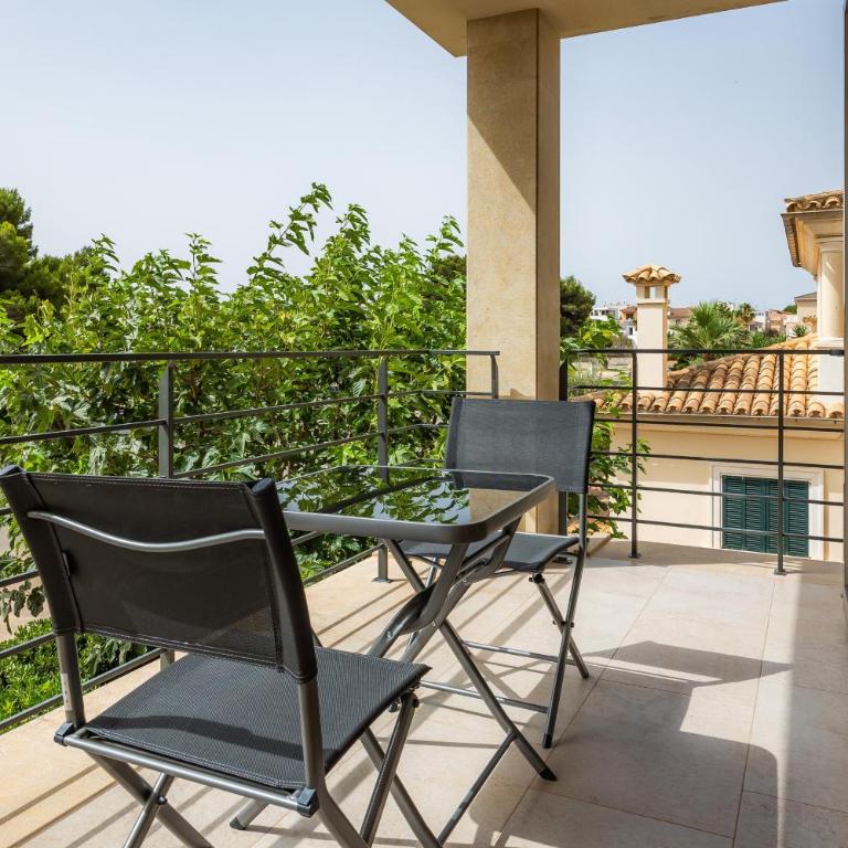 Casa Juan - Three-Bedroom House - 23