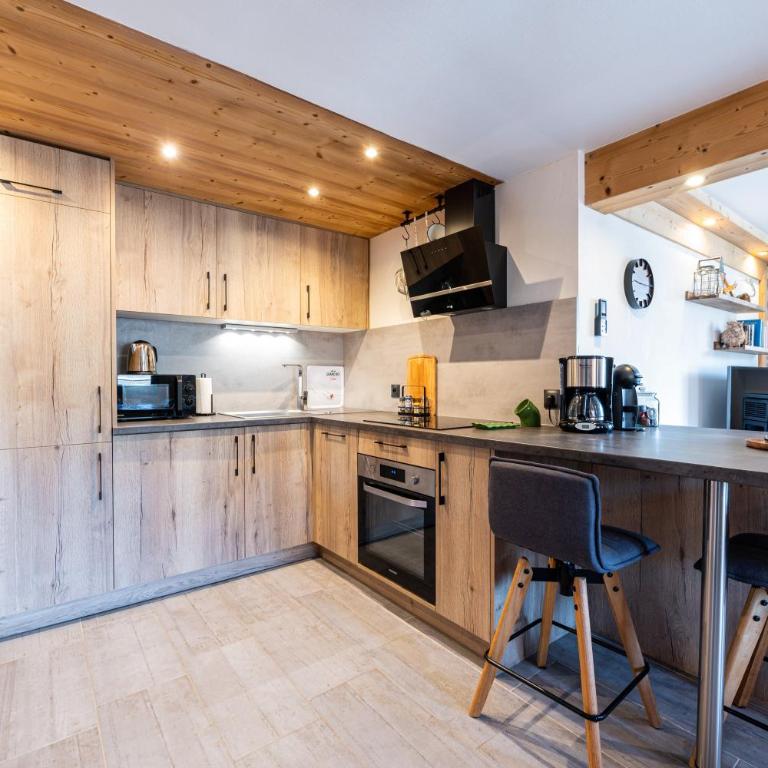 Appartement Les Genevriers - Deluxe Apartment mit Balkon und 2 Schlafzimmern - 12